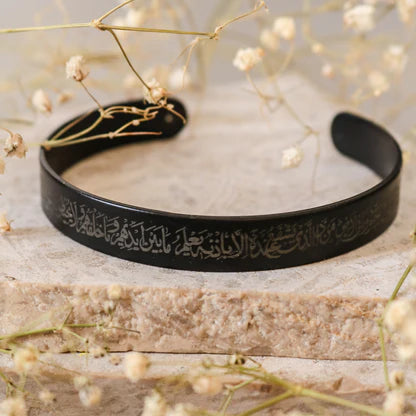 customized calligraphy Banles for female